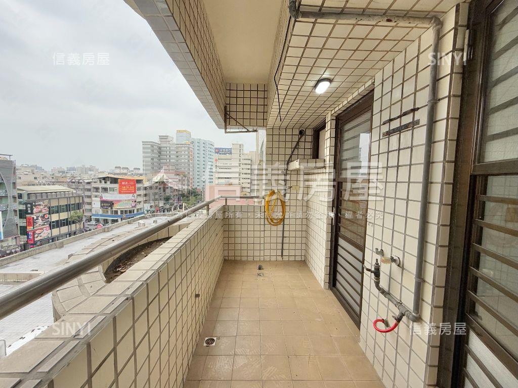精華璀璨✮步行捷運四房房屋室內格局與周邊環境