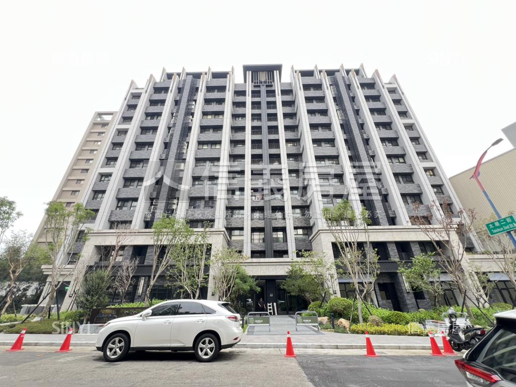 順世代。優質三房平車房屋室內格局與周邊環境