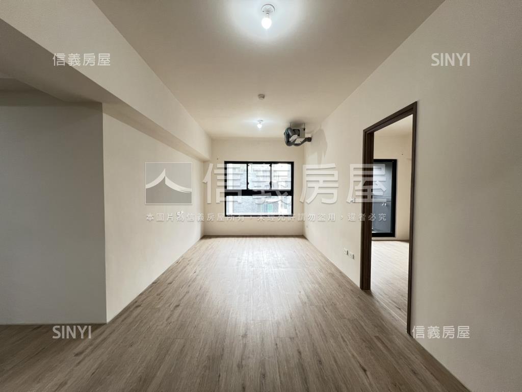 順世代。優質三房平車房屋室內格局與周邊環境