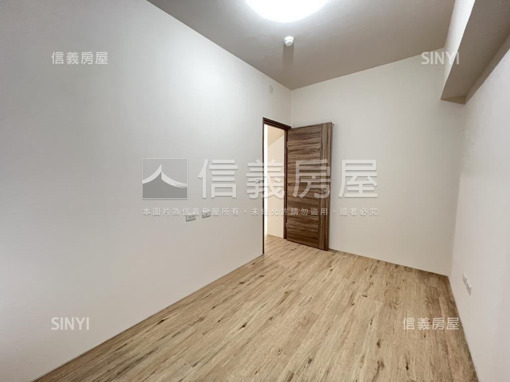 順世代。優質三房平車房屋室內格局與周邊環境