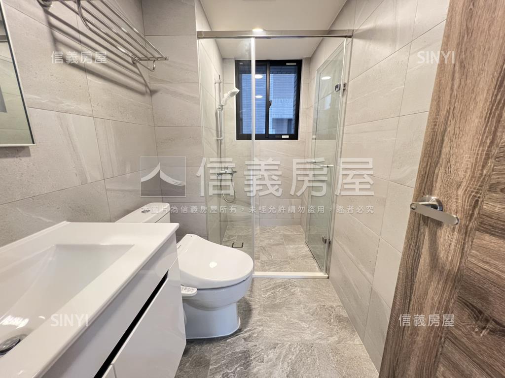 順世代。優質三房平車房屋室內格局與周邊環境