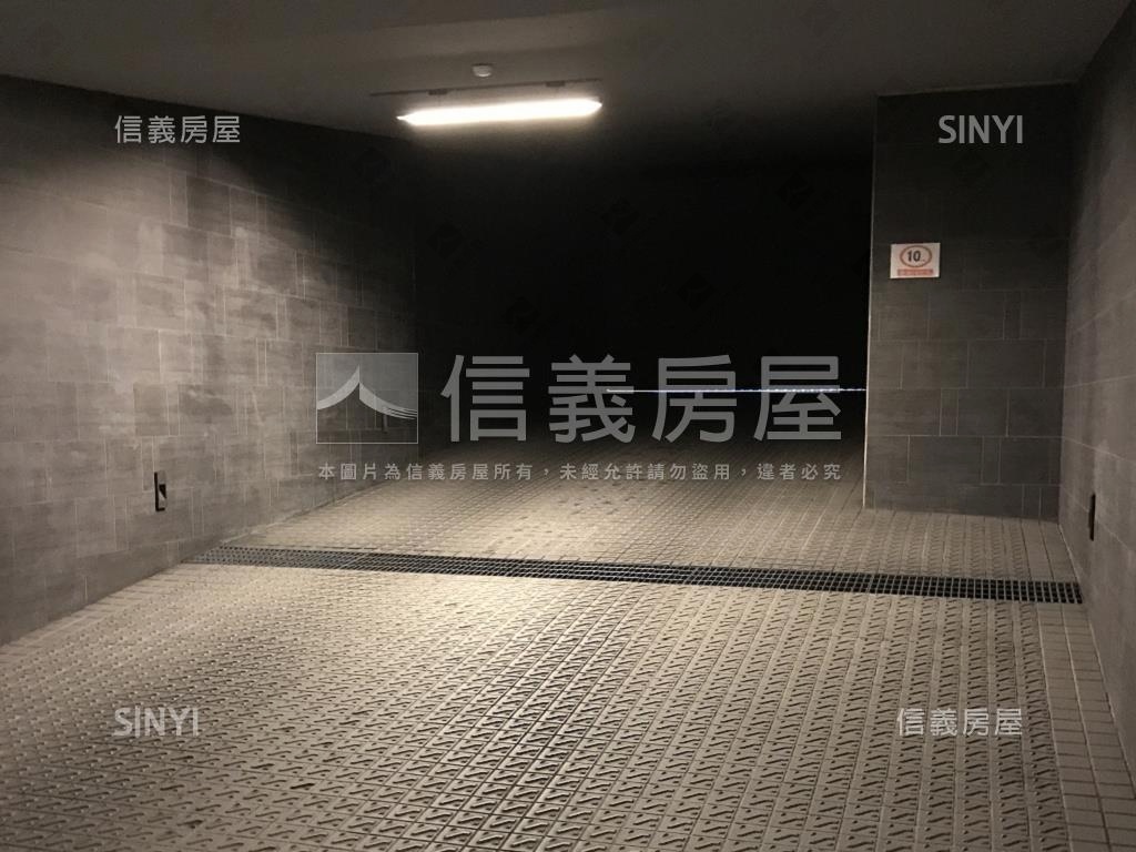 稀有翔譽之心邊間三房房屋室內格局與周邊環境