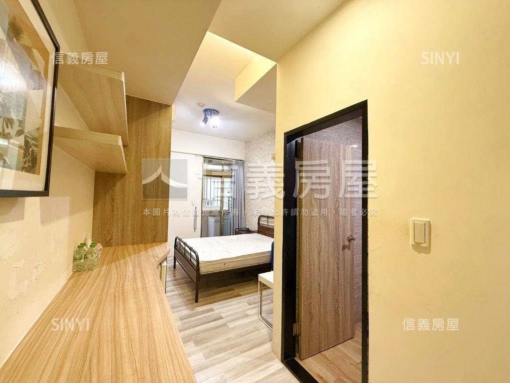 中山國小站精美套房房屋室內格局與周邊環境