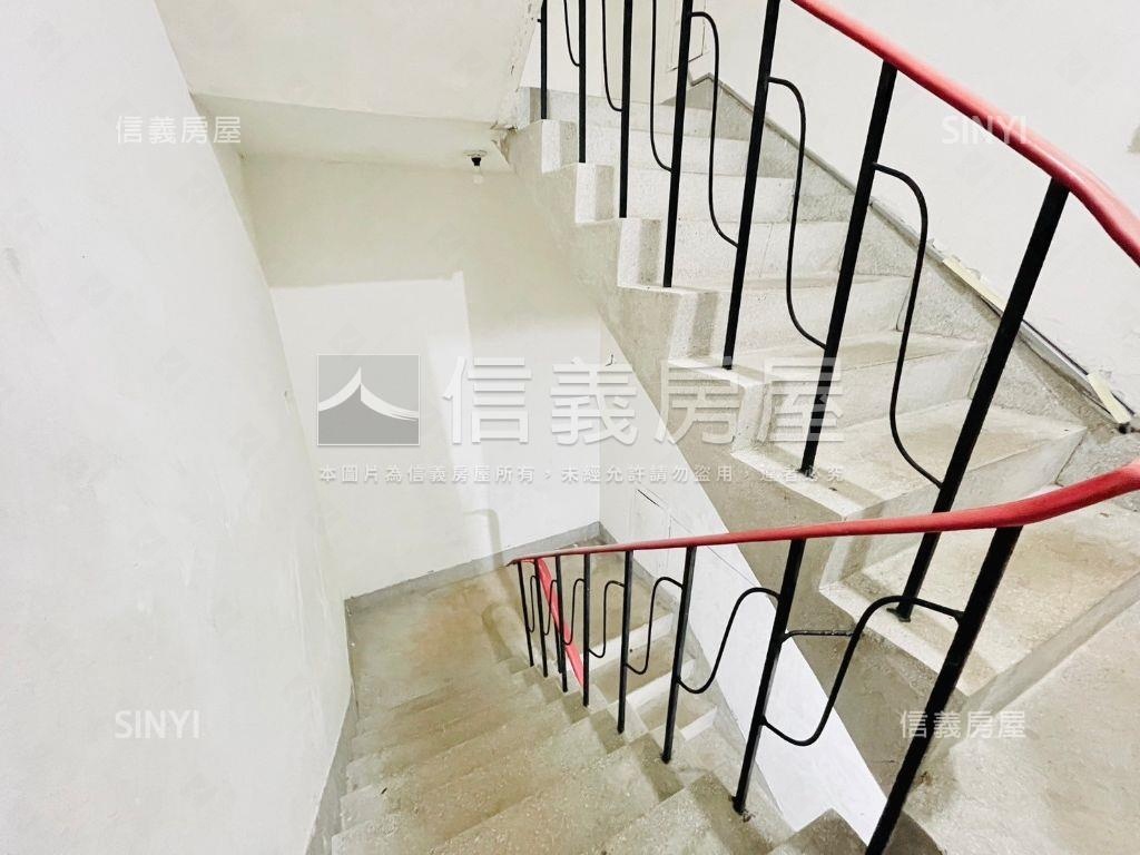 近公園舒適美寓房屋室內格局與周邊環境