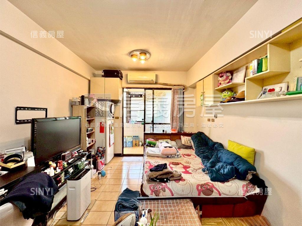 近中國醫低總價有陽台套房房屋室內格局與周邊環境