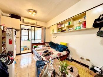 近中國醫低總價有陽台套房