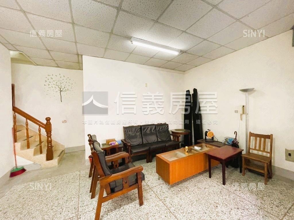 近樹孝商圈好入手店住房屋室內格局與周邊環境