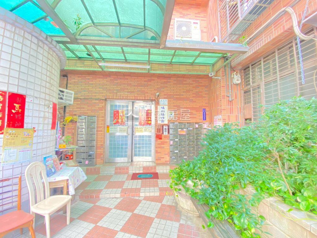真愛＊未來捷運美２房車位房屋室內格局與周邊環境