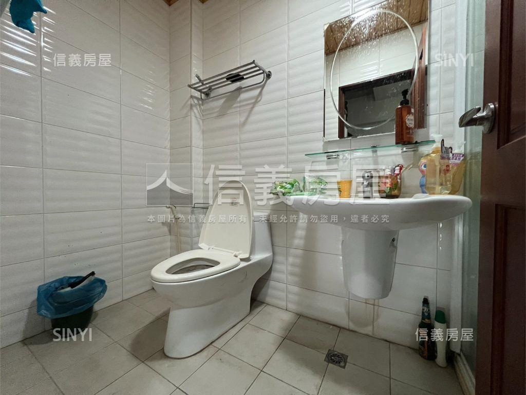 免兩千萬日東昇優質透天房屋室內格局與周邊環境