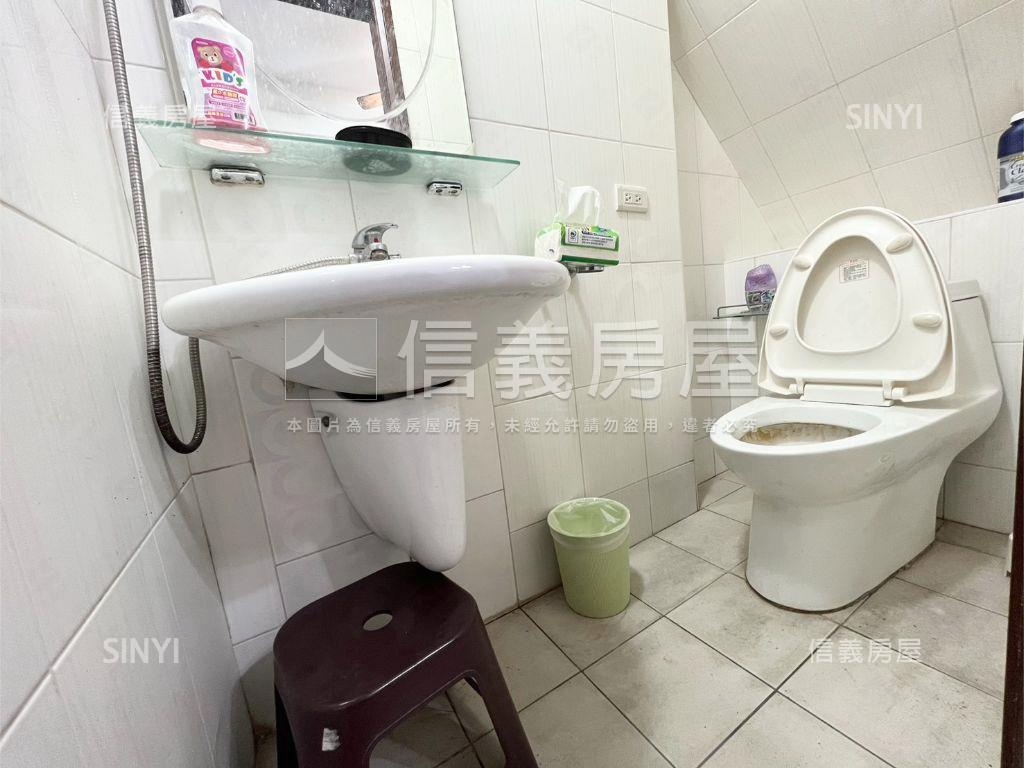 免兩千萬日東昇優質透天房屋室內格局與周邊環境