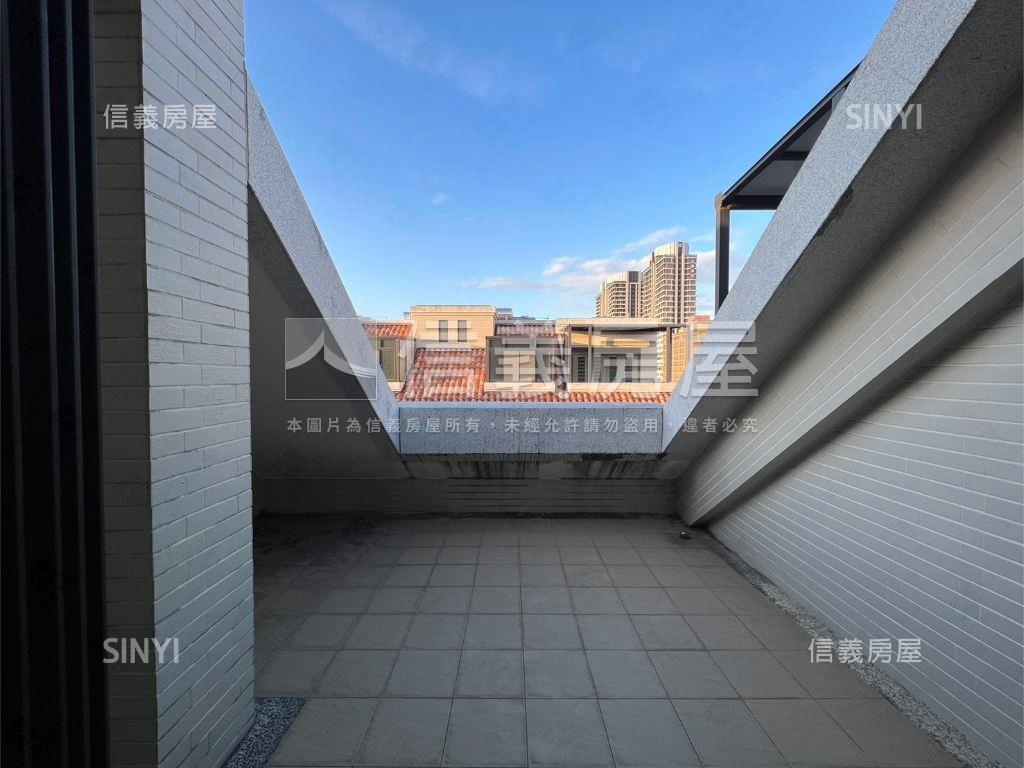 免兩千萬日東昇優質透天房屋室內格局與周邊環境