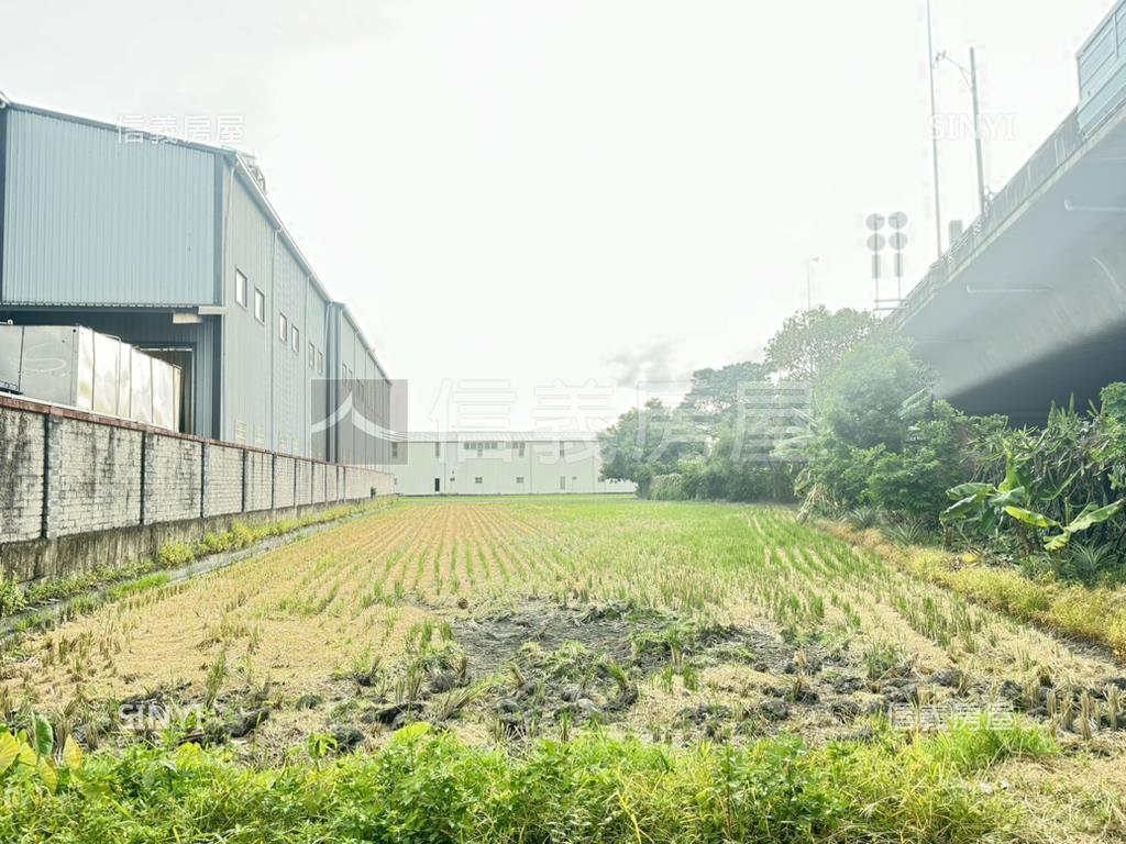 烏日近高速公路臨路土地房屋室內格局與周邊環境