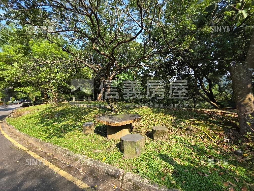 石上清泉稀有電梯二樓房屋室內格局與周邊環境