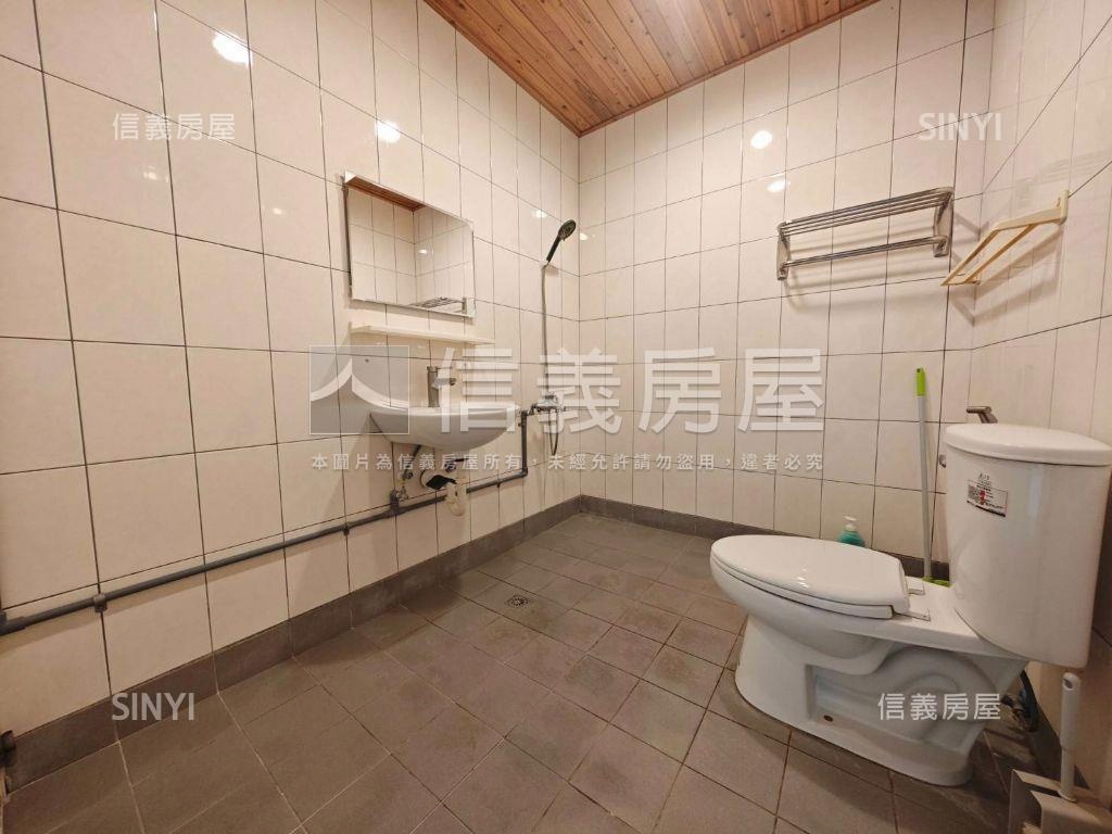 仁德屋況好透天房屋室內格局與周邊環境