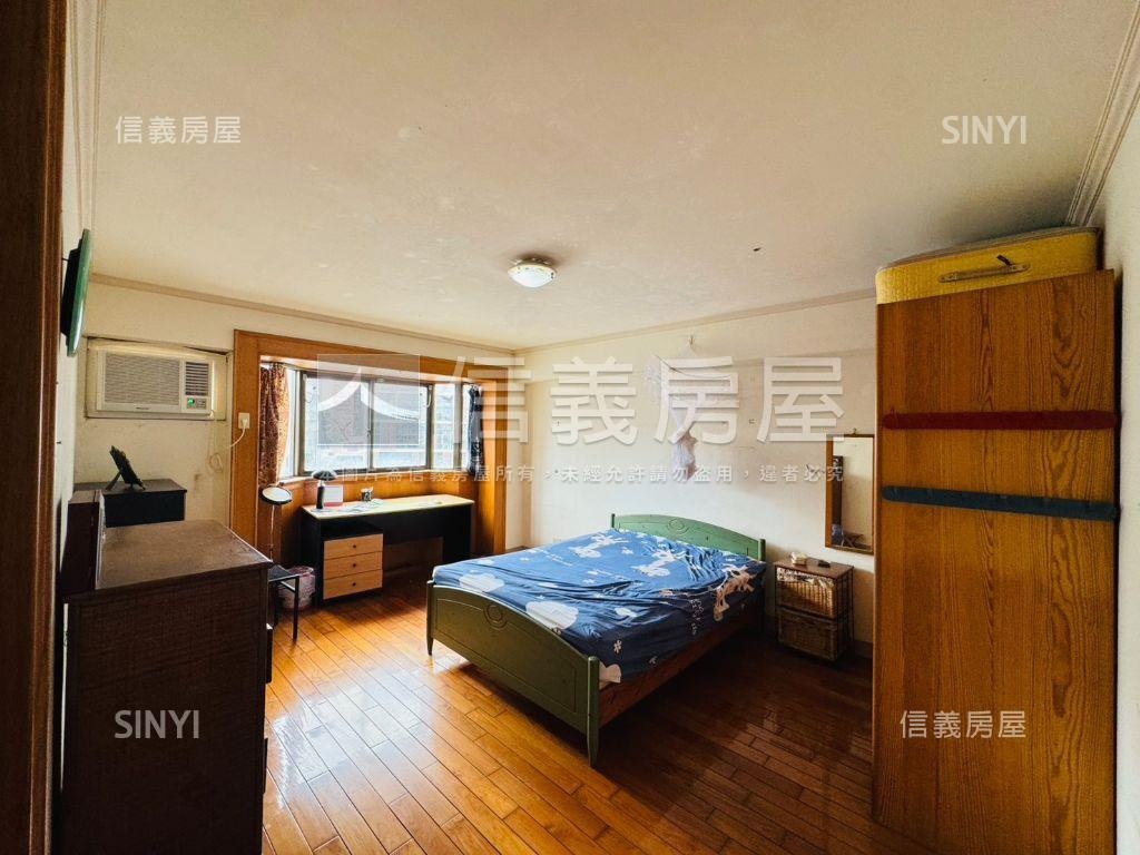 中正附小☆高樓大露臺房屋室內格局與周邊環境