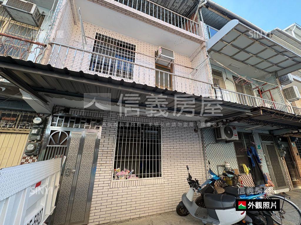 近利南市場前後臨路透天！房屋室內格局與周邊環境