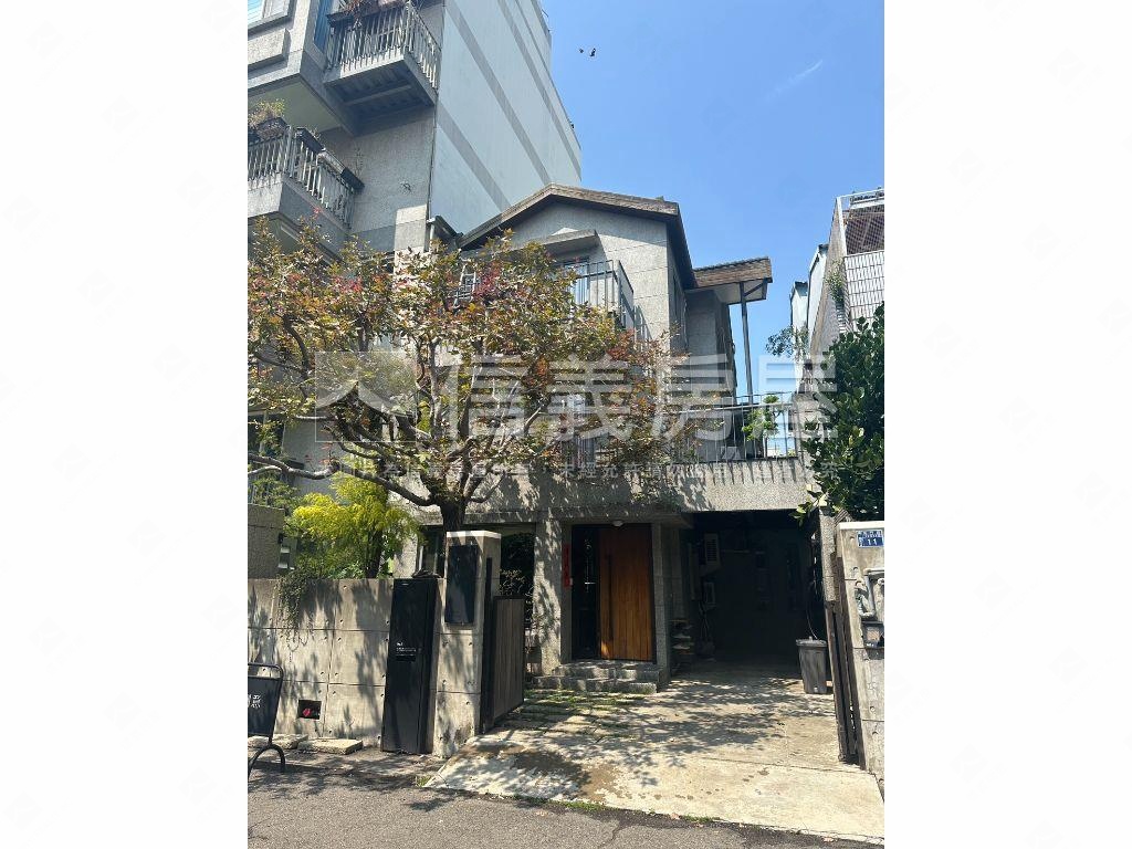 中興大學日式別墅房屋室內格局與周邊環境