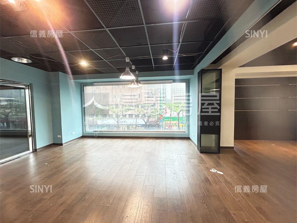 專任新四合苑百坪辦公室房屋室內格局與周邊環境