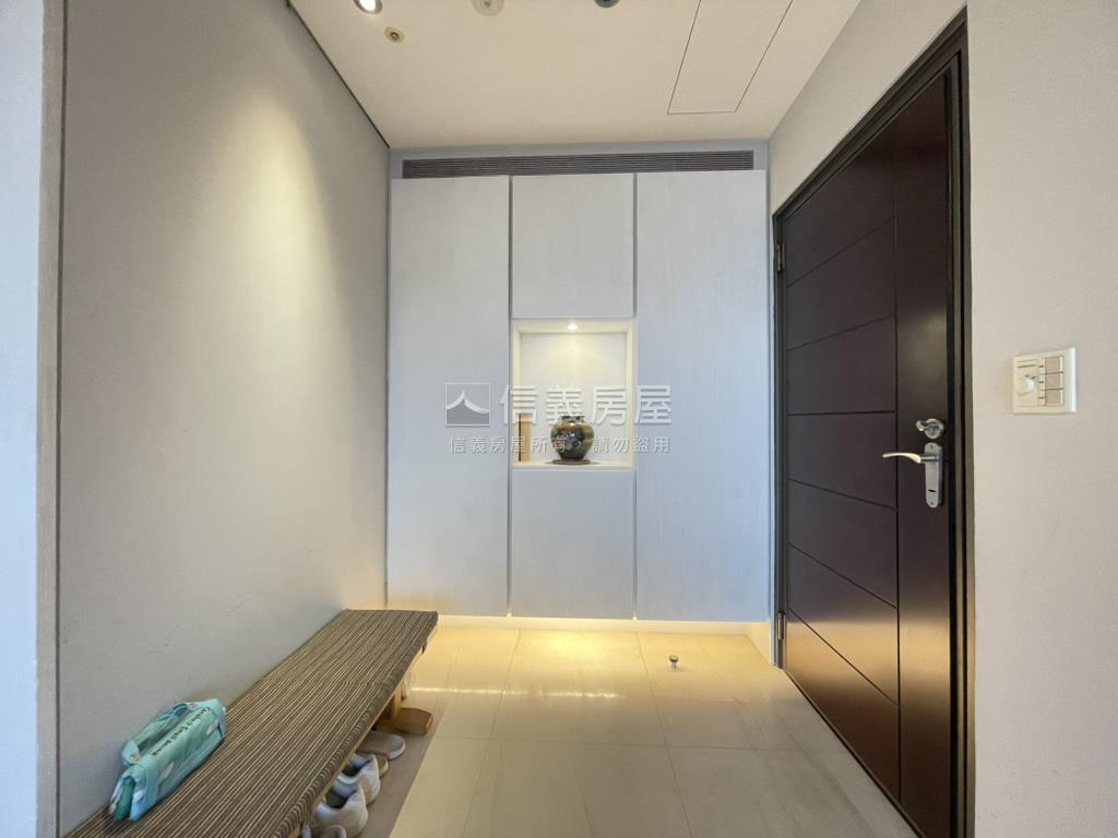 大氣豪邸高樓艷冠東方房屋室內格局與周邊環境
