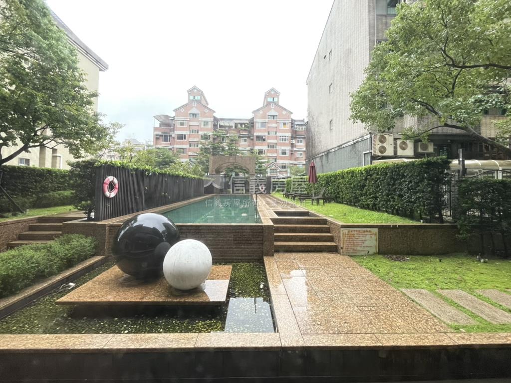 大氣豪邸高樓艷冠東方房屋室內格局與周邊環境