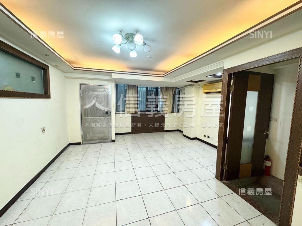 梅川大面寬一樓四房房屋室內格局與周邊環境