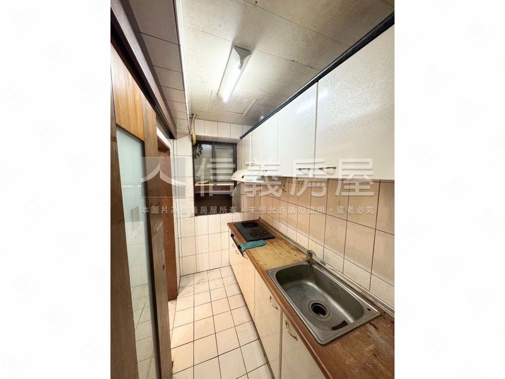 梅川大面寬一樓四房房屋室內格局與周邊環境