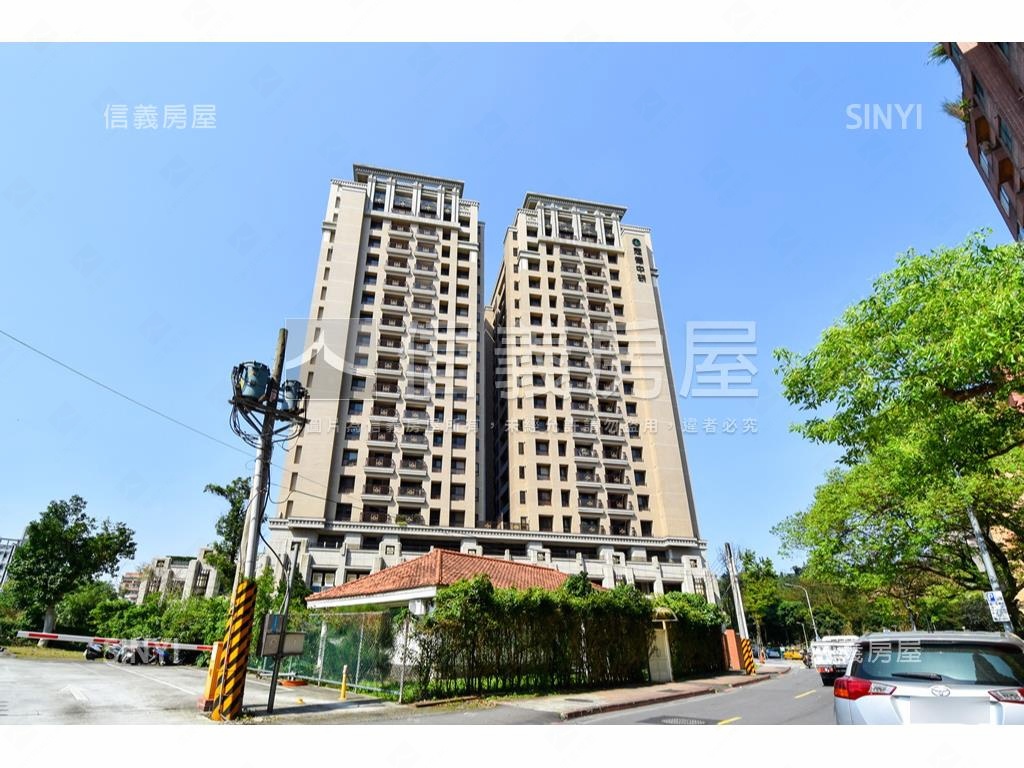 專任冠德中研６０坪型雙車房屋室內格局與周邊環境
