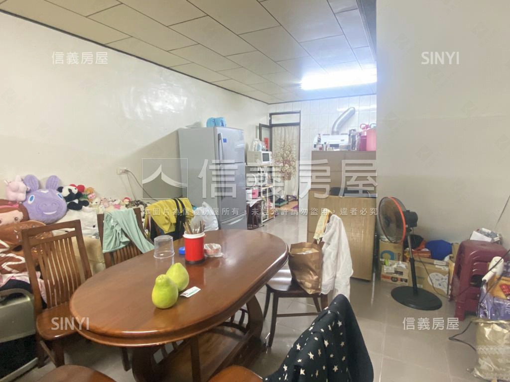 近漢銘美透天房屋室內格局與周邊環境