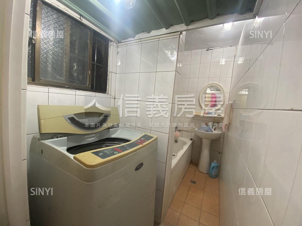 近漢銘美透天房屋室內格局與周邊環境