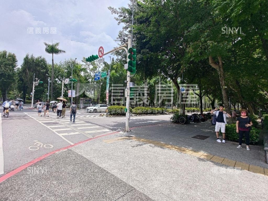 馬力十足♘正仁愛路金店房屋室內格局與周邊環境