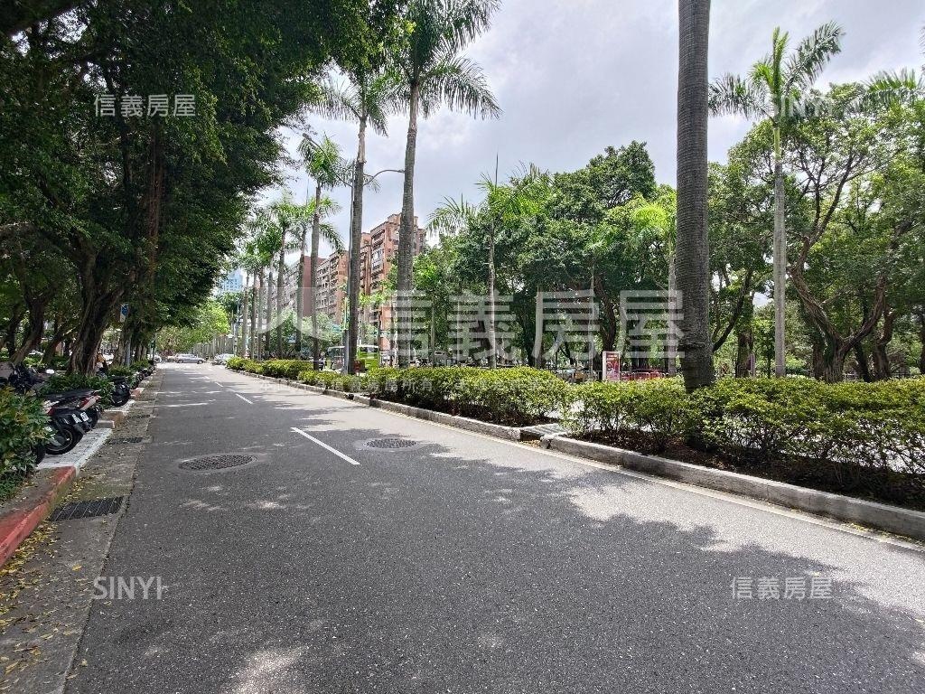 馬力十足♘正仁愛路金店房屋室內格局與周邊環境