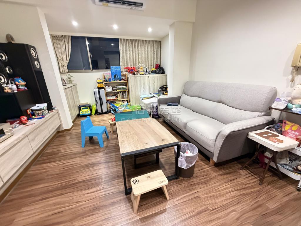 太子國際村高樓３房車位房屋室內格局與周邊環境