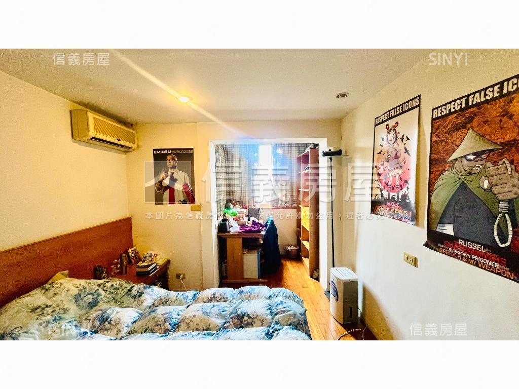 瓏山林還不錯的上疊房屋室內格局與周邊環境