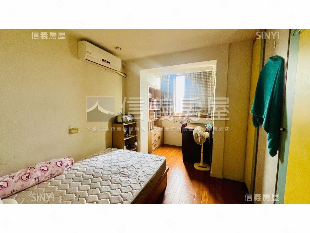 瓏山林還不錯的上疊房屋室內格局與周邊環境