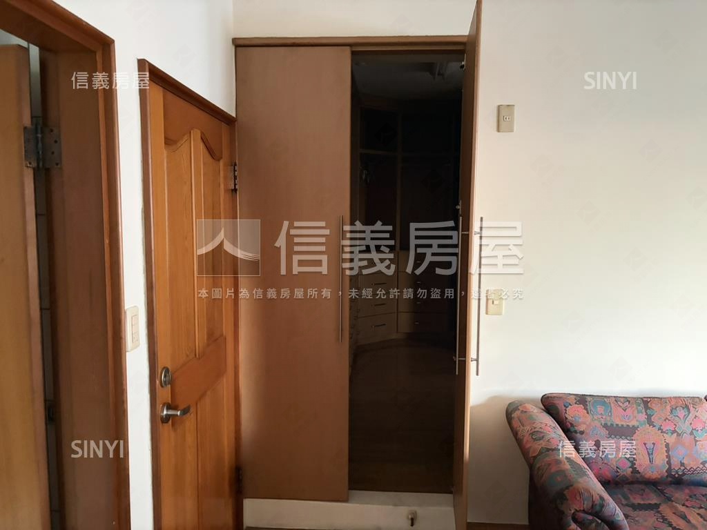 強！美術園道❤４房雙平車房屋室內格局與周邊環境