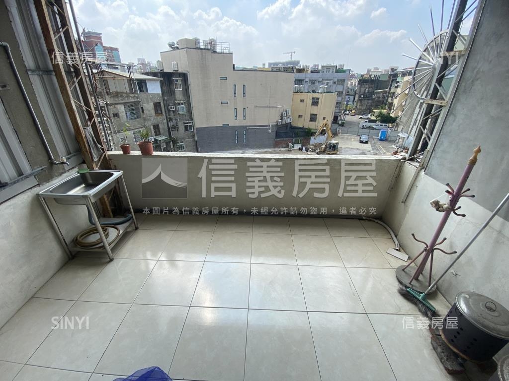 誠售永安街優質騎樓透天房屋室內格局與周邊環境