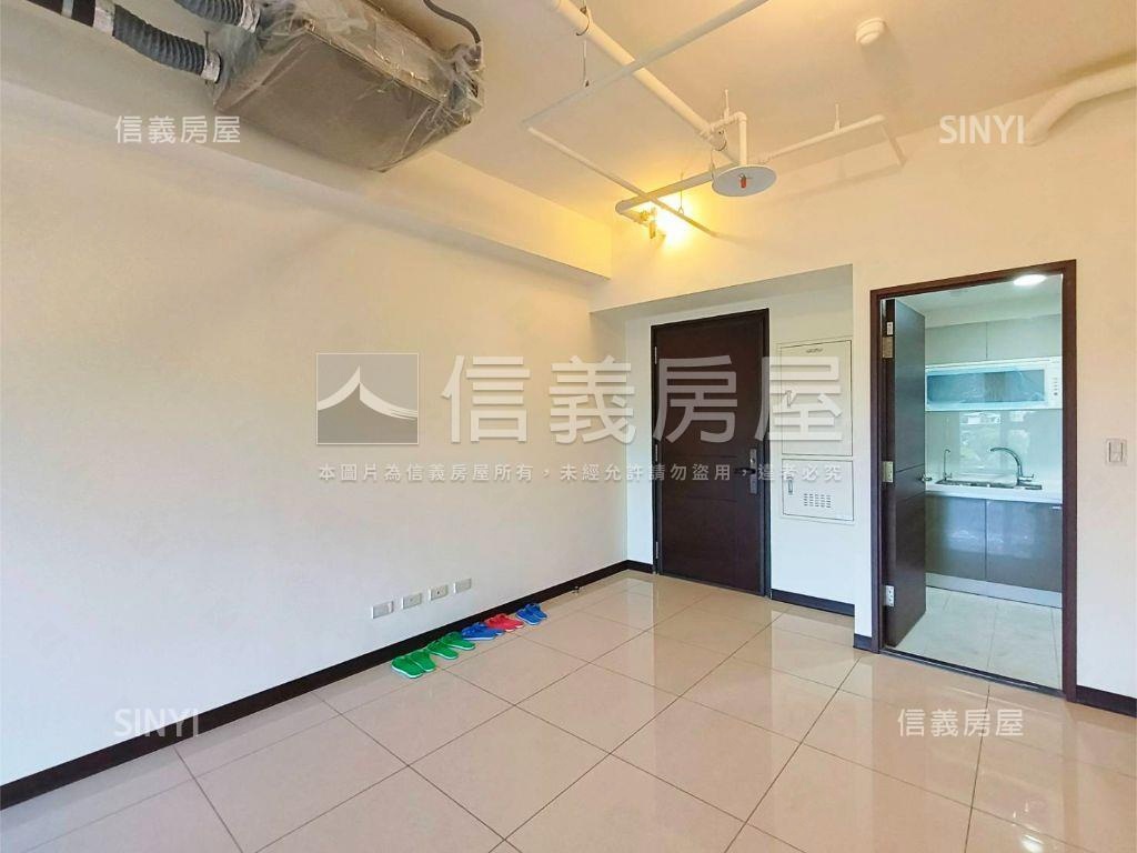 【ＶＲ】南方莊園四房車位房屋室內格局與周邊環境
