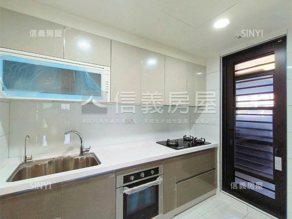 【ＶＲ】南方莊園四房車位房屋室內格局與周邊環境