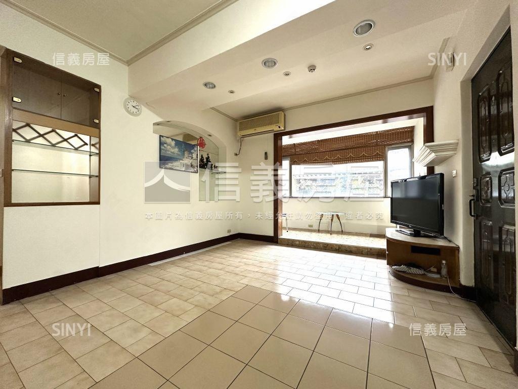 興隆公園優質靜巷頂加房屋室內格局與周邊環境