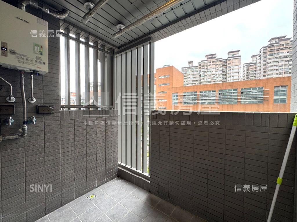 全新未入住達永電梯兩房房屋室內格局與周邊環境