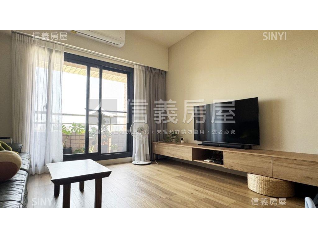 河堤維也納邊間三房平車房屋室內格局與周邊環境