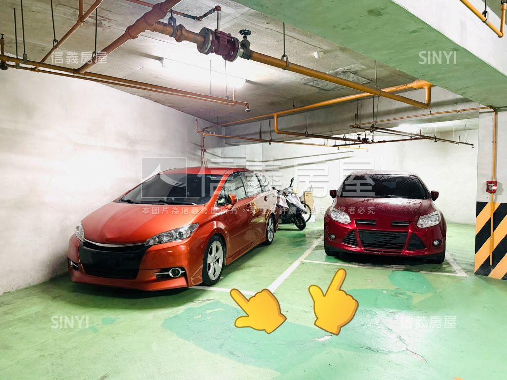 河堤維也納邊間三房平車房屋室內格局與周邊環境