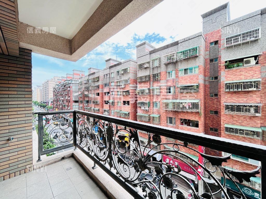 麗景大器豪邸雙車位房屋室內格局與周邊環境