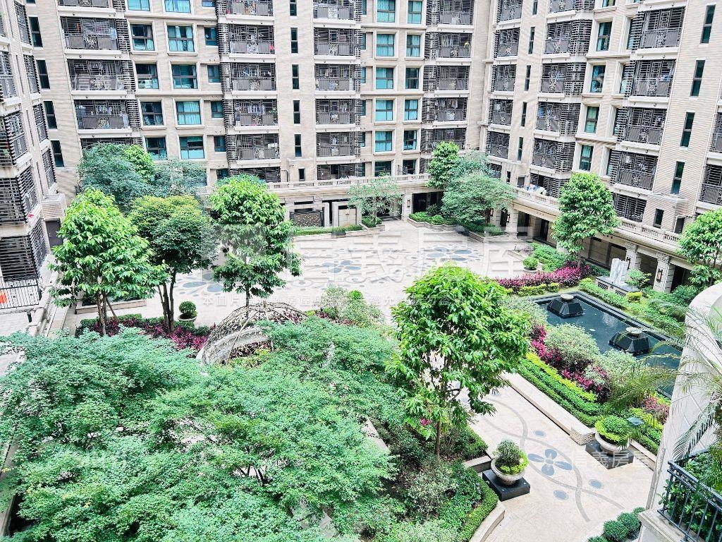 麗景大器豪邸雙車位房屋室內格局與周邊環境