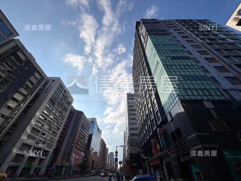 台北摩根朝北看陽明山好棒房屋室內格局與周邊環境