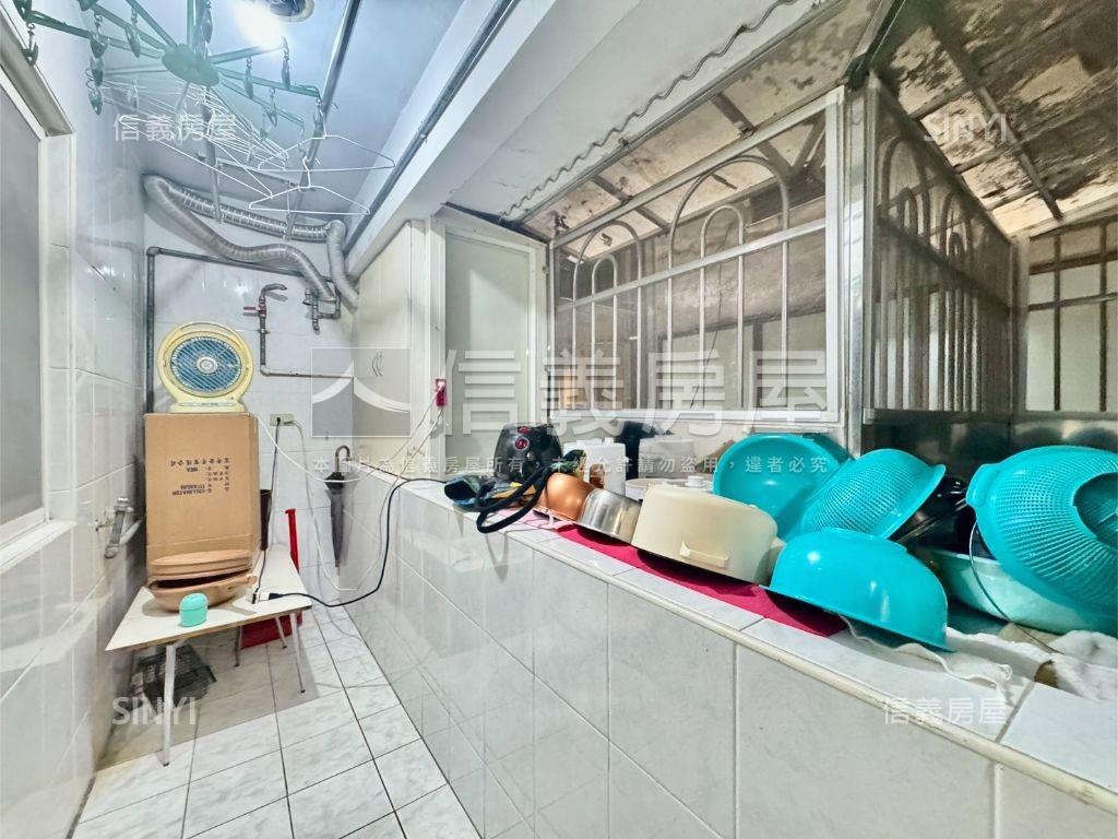 民生圓環海華景觀三房房屋室內格局與周邊環境