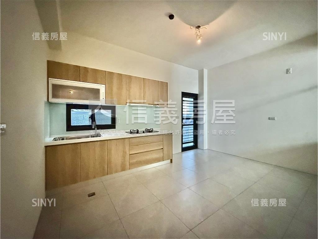 森林花園綠意美墅Ｇ戶房屋室內格局與周邊環境