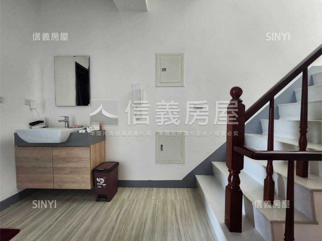 安中面寬併排雙車透天房屋室內格局與周邊環境