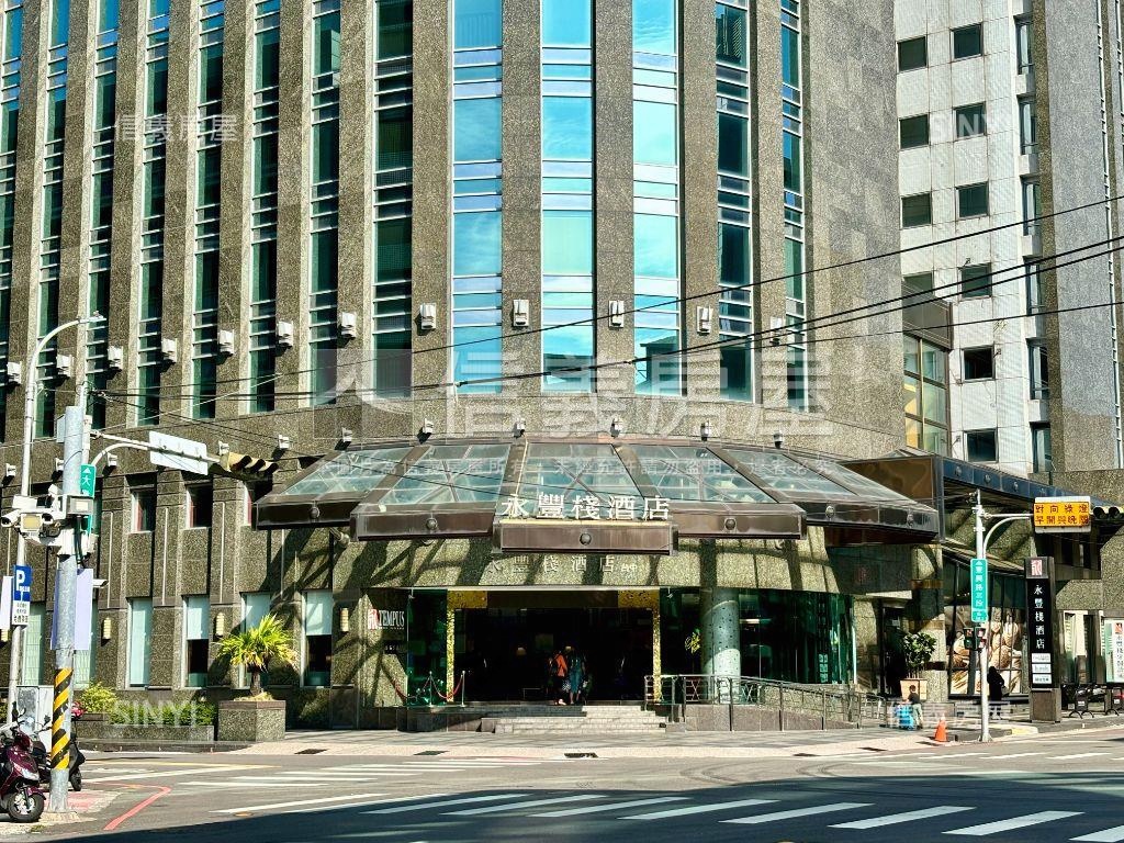 近市政府商三用地公寓二樓房屋室內格局與周邊環境