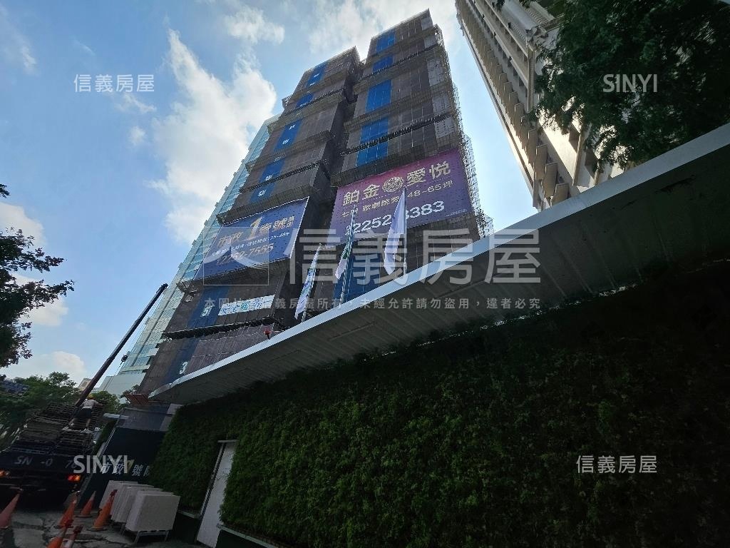 市政１號院高樓層２房平車房屋室內格局與周邊環境